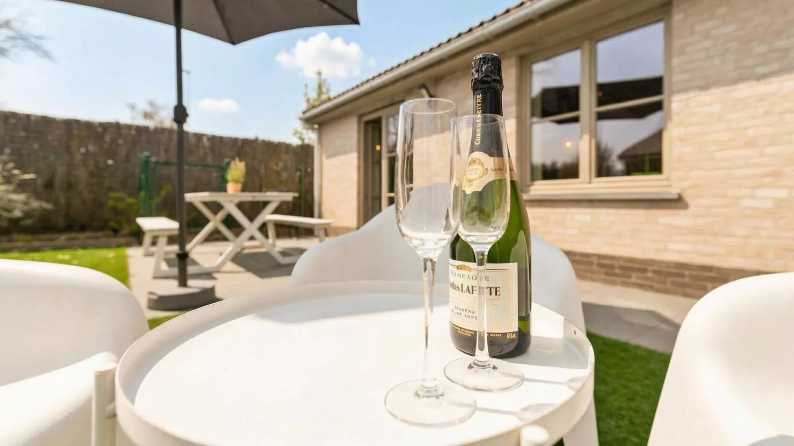 Westhinder I H94 - Terrasse/Balkon