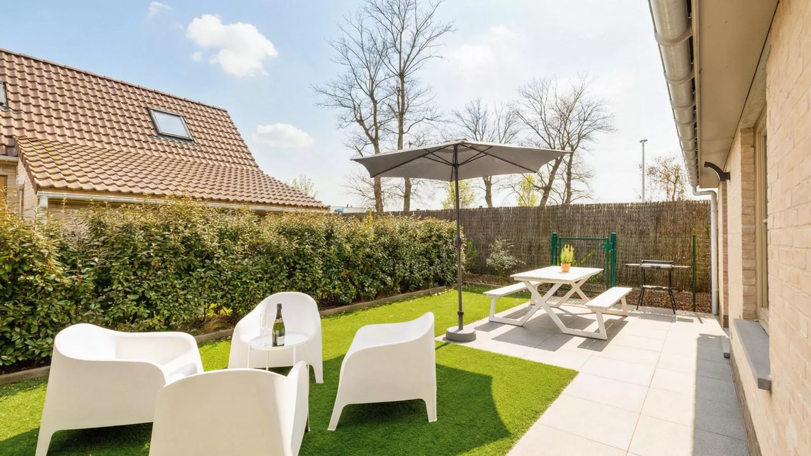Westhinder I H94 - Terrasse/Balkon