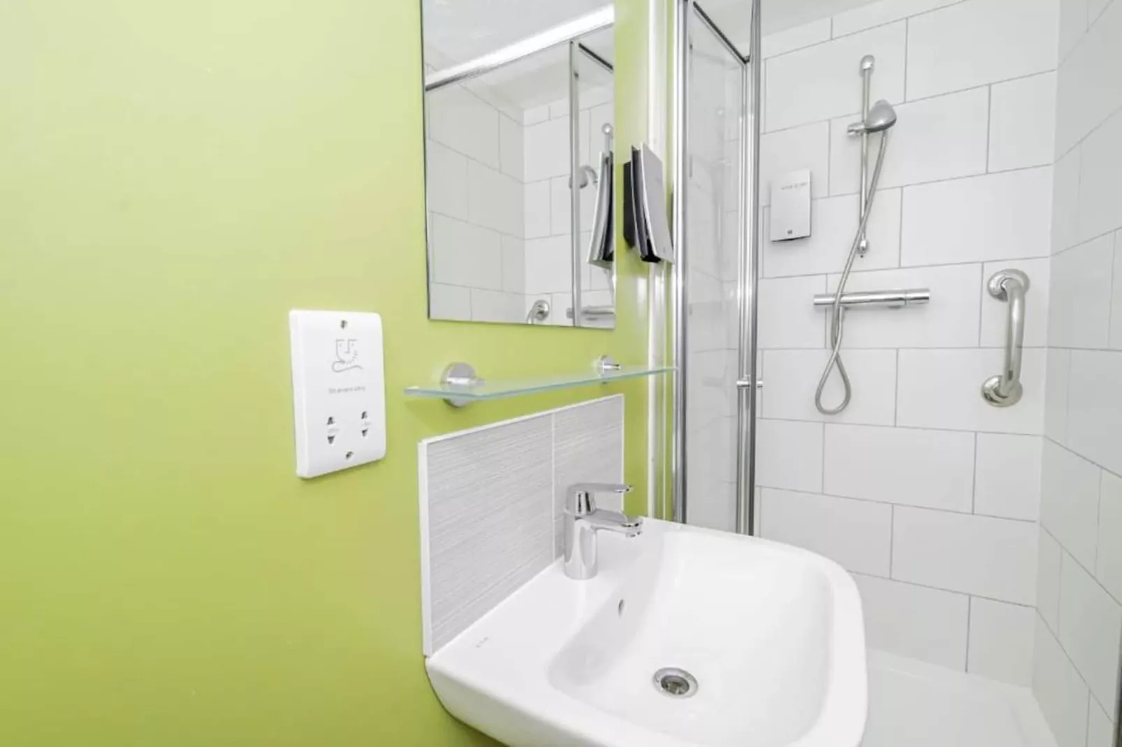 Superior Double Room - Badezimmer