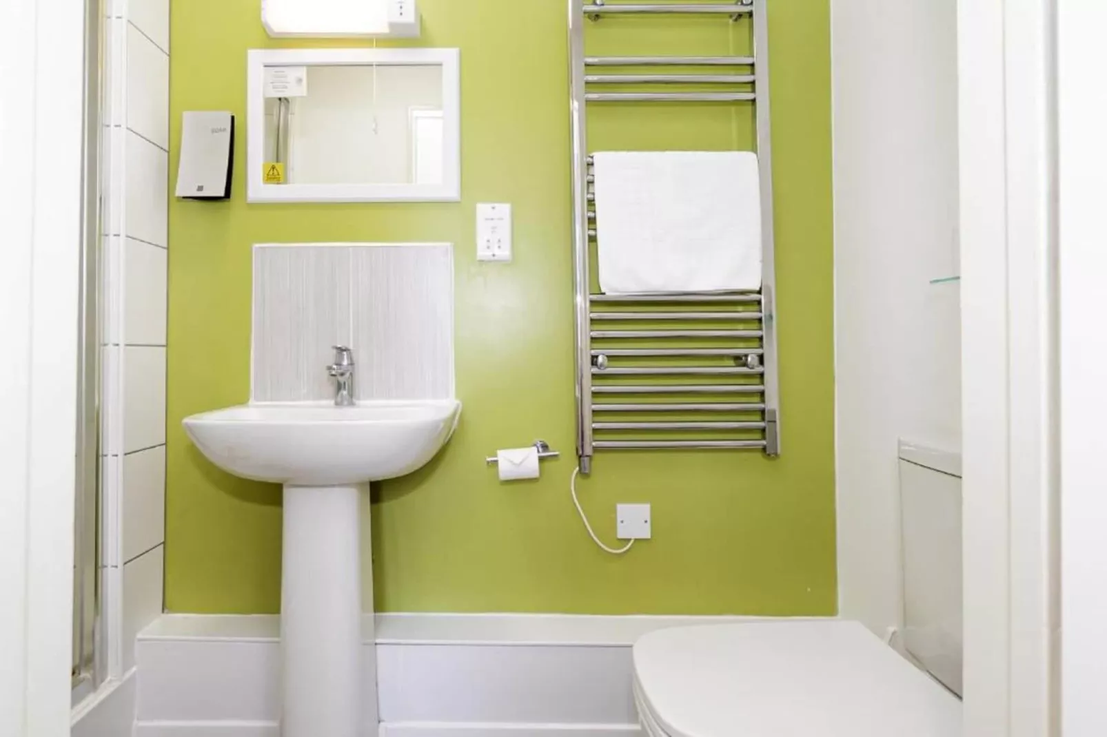 Standard Double Room - Badezimmer