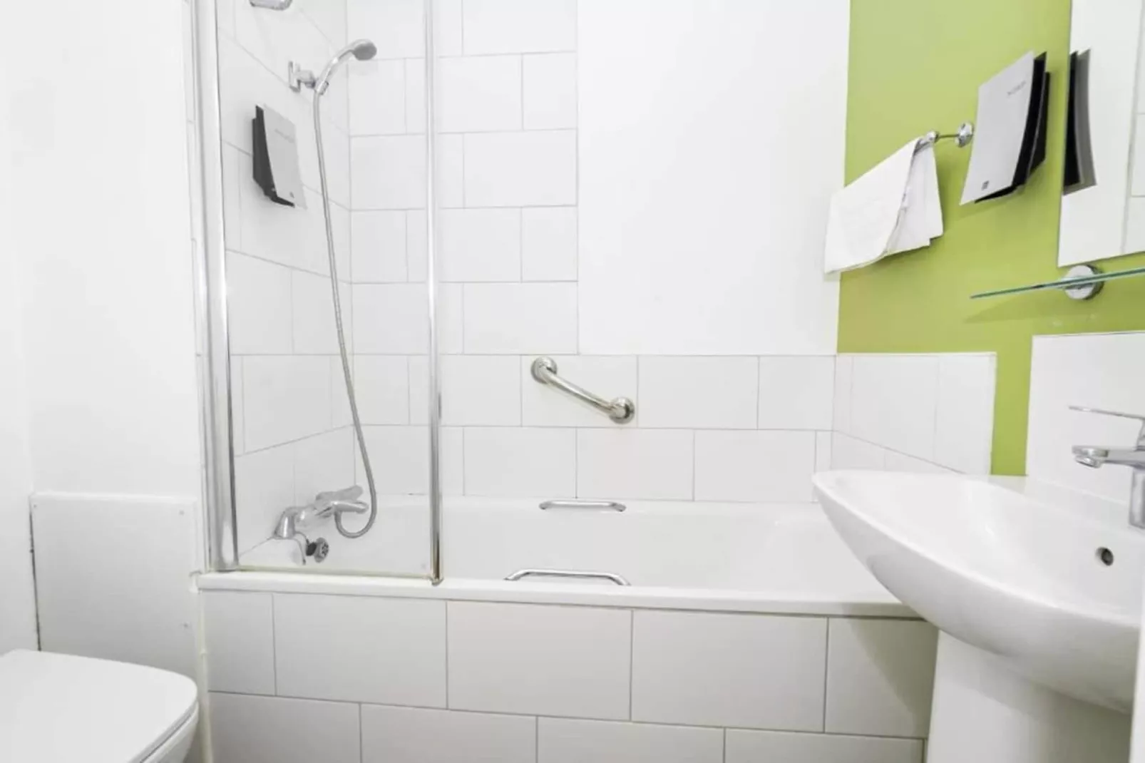 Standard Twin Room - Badezimmer