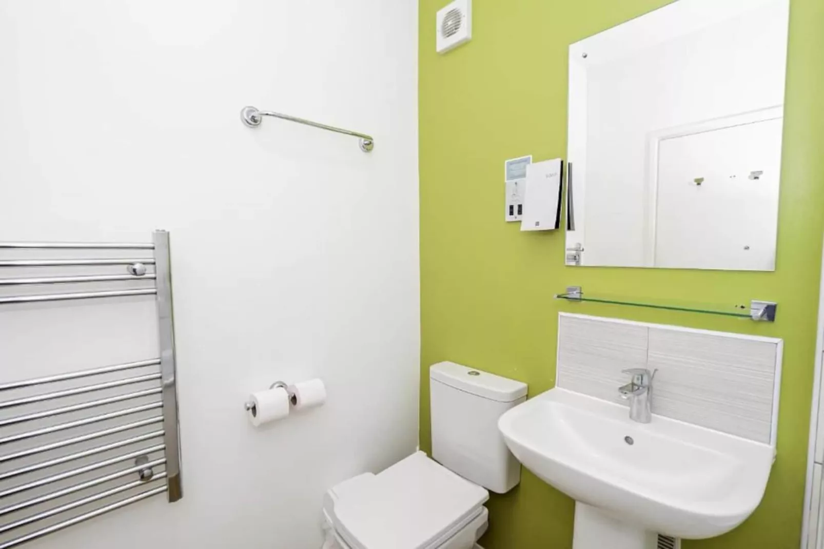 Standard Twin Room - Badezimmer