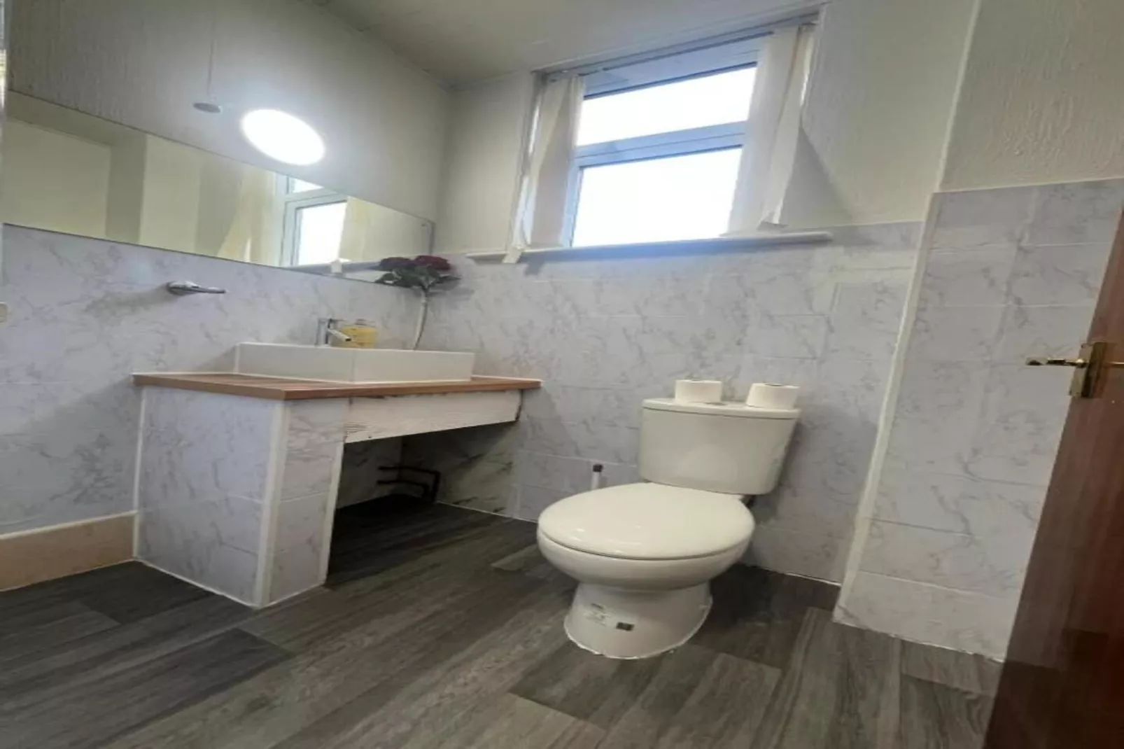 Two Bed Room Apartment (6 Guest) - Badezimmer