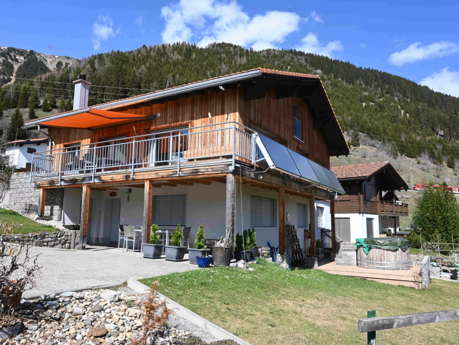 Tgèsa Pazzola Huonder-Monn