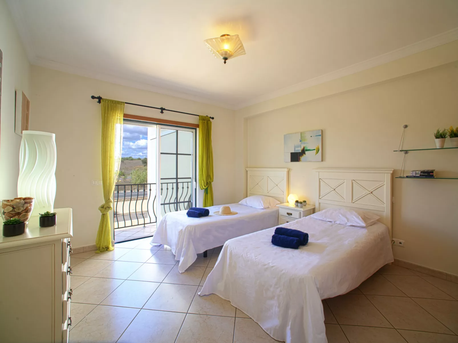 Penthouse Milea-Inside