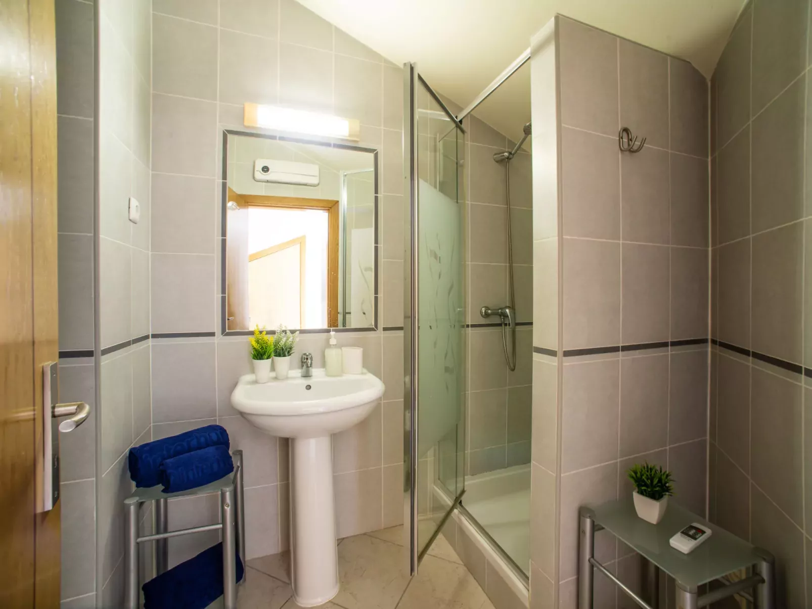 Penthouse Milea-Inside