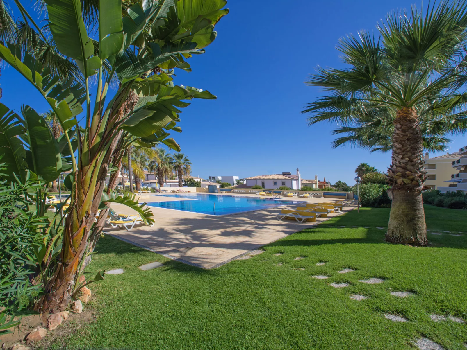 Penthouse Milea-Outside