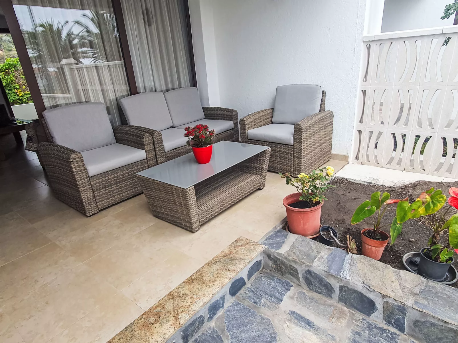 Wohnung "la Palmera" mit privatem Garten