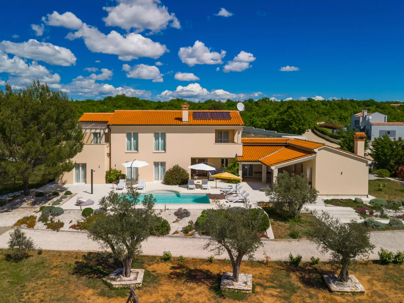 Villa Nirvana