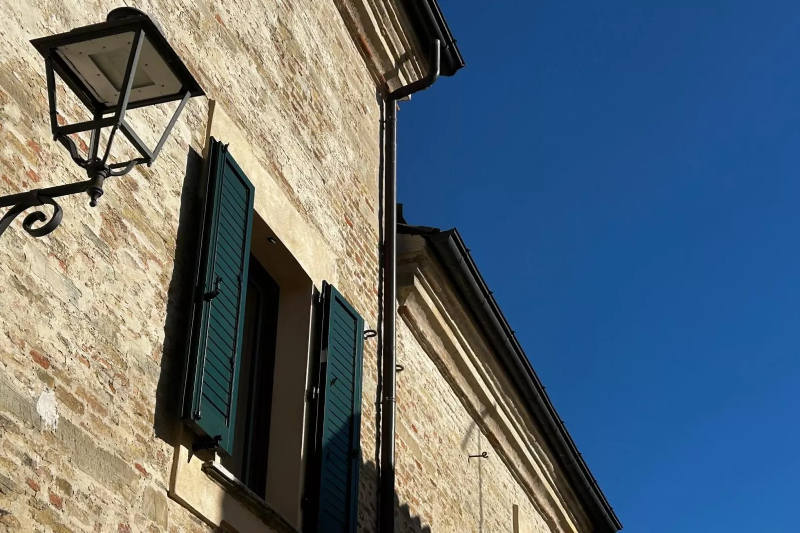 Baldassarre - Exterior in summer