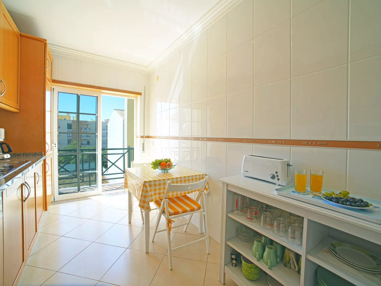 Sunny Beach Diamond-Inside
