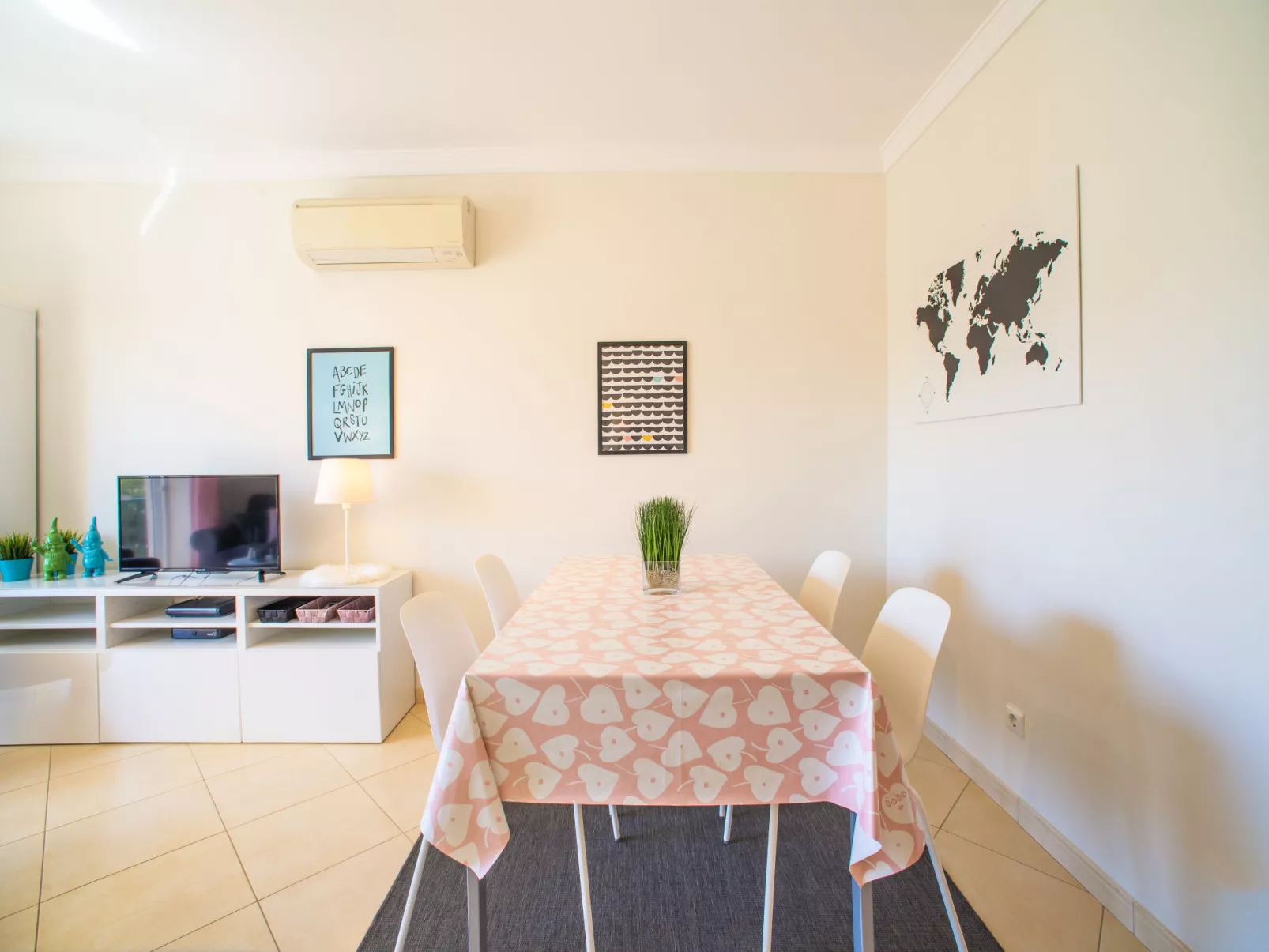 Sunny Beach Diamond-Inside