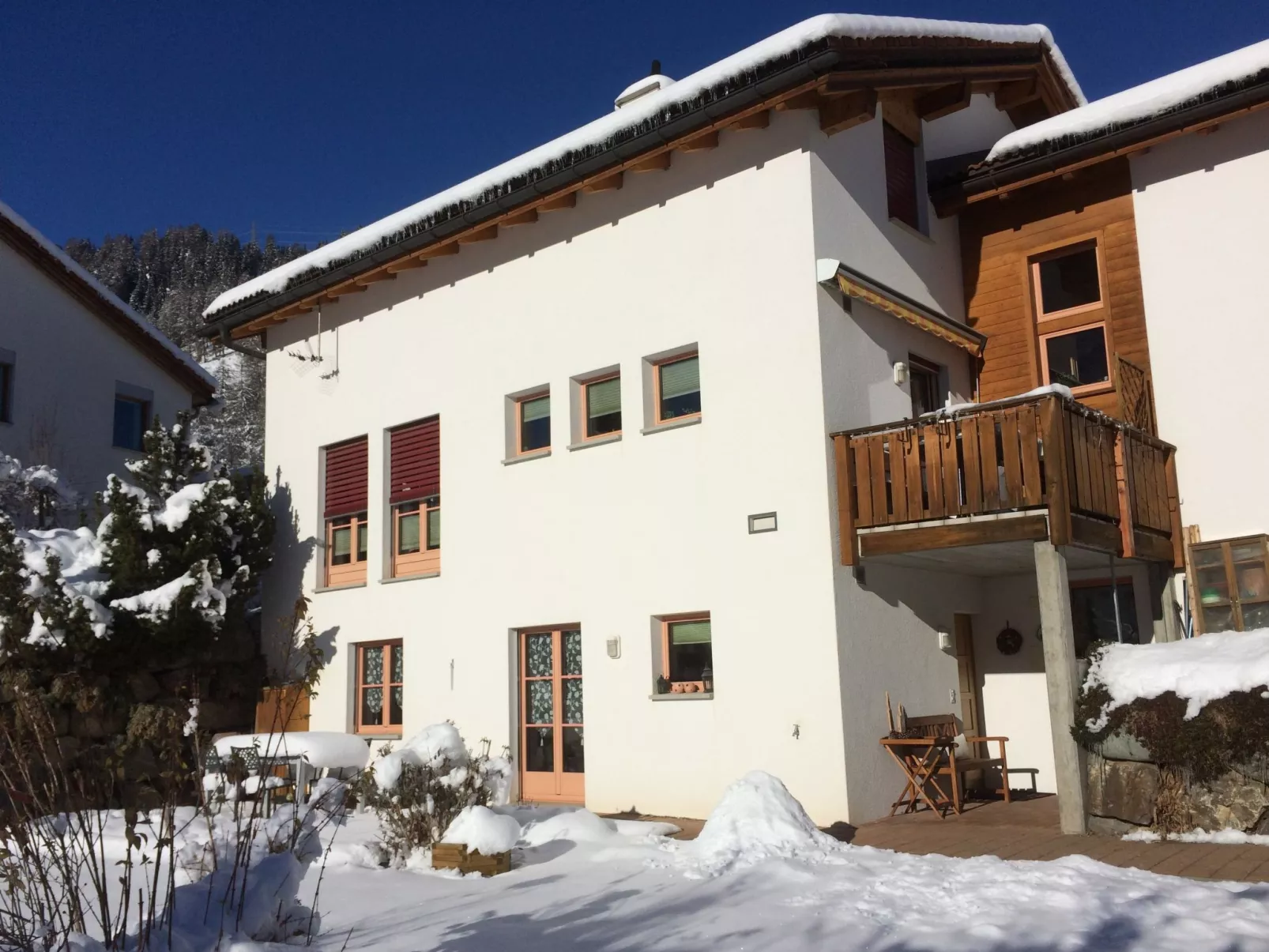 Ferienwohnungen Senda 495D, (Scuol).