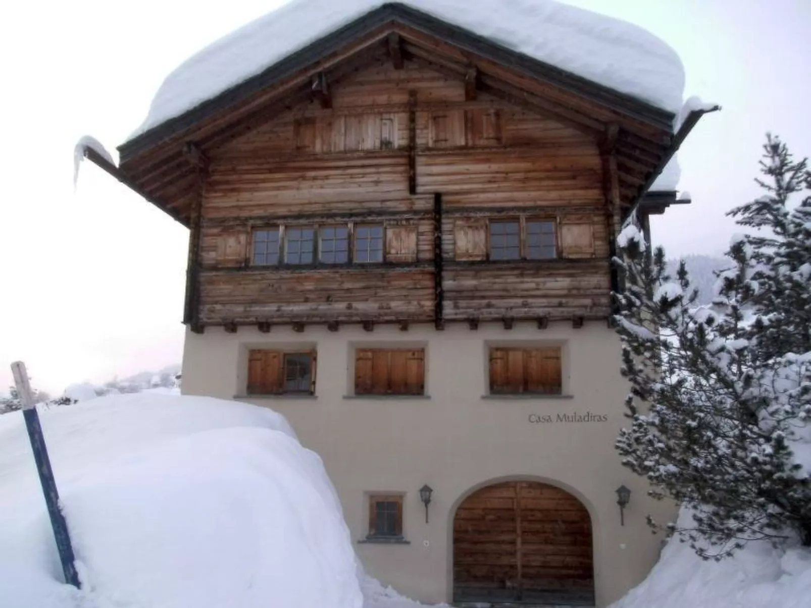 Casa Muladiras Sutter, Brigels, (Breil/Brigels).