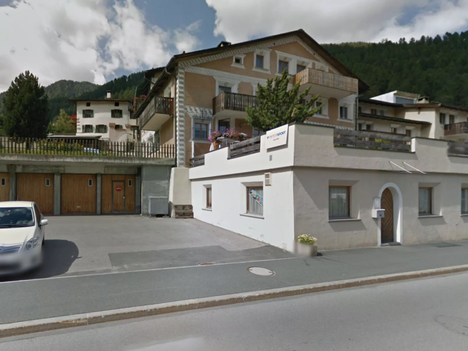 Suravia 56, (Müstair).