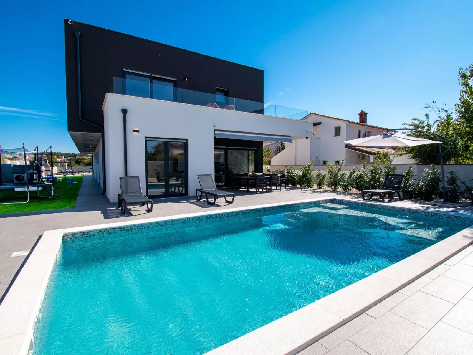 Villa Elite 1