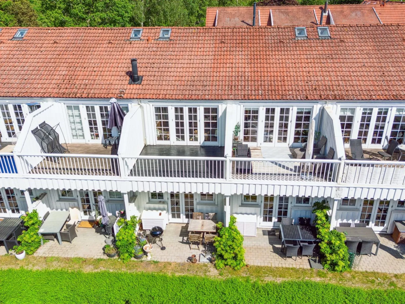 "Galia" - 2km from the sea