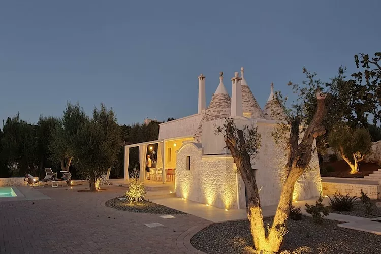 Trullo Rosa Ostuni
