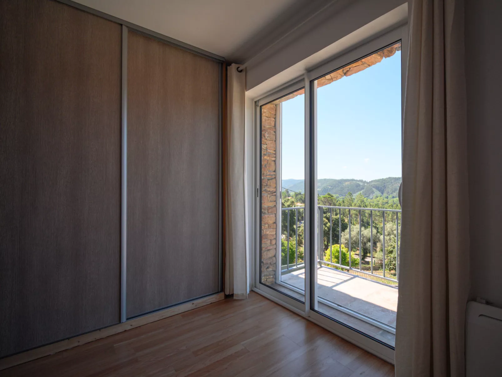 Douro view-Inside