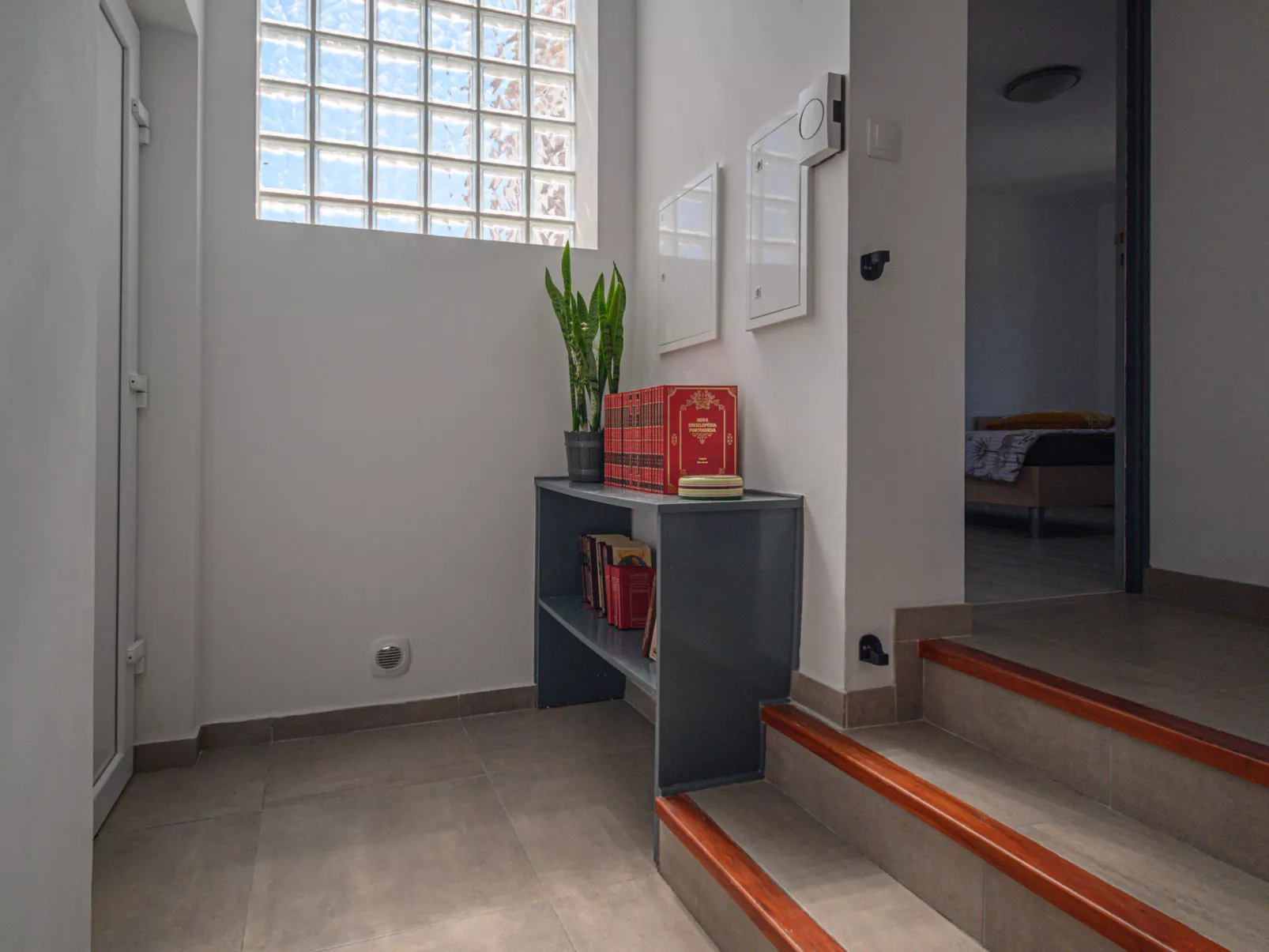 Douro view-Inside
