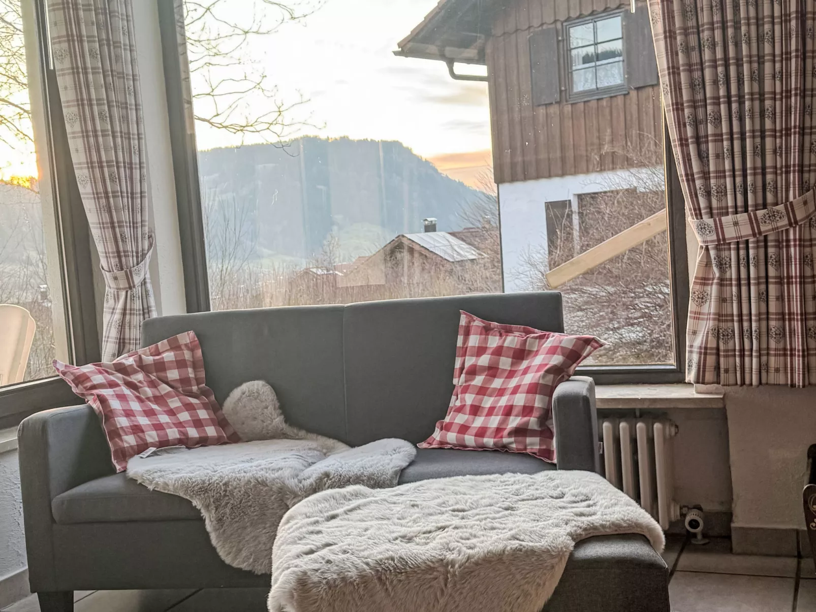Alpkönig - Inside