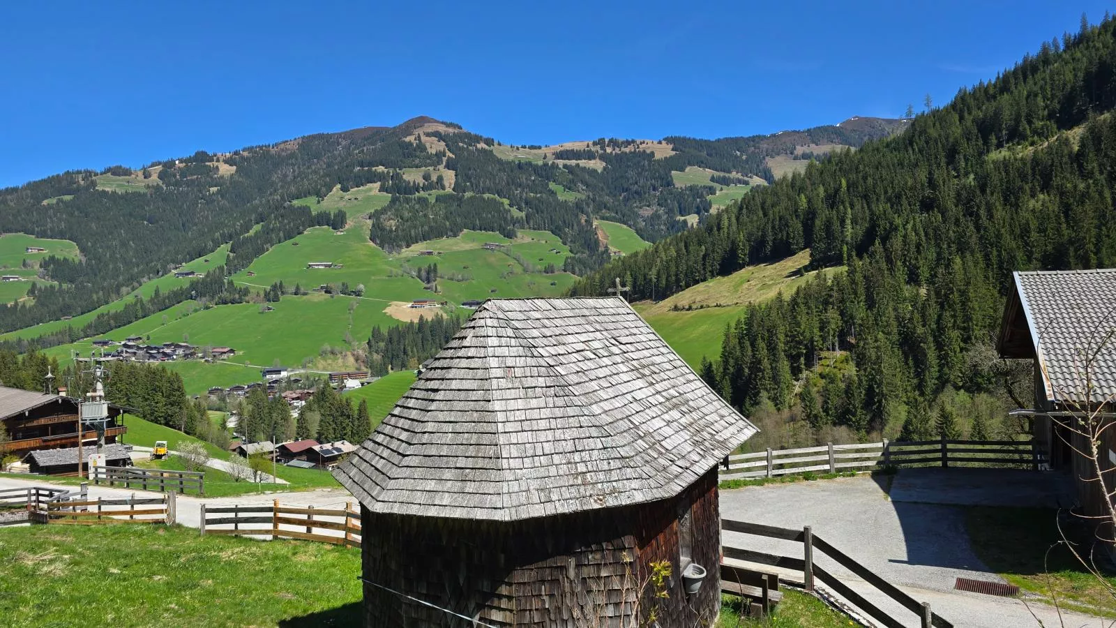 Hacklerhof Top 2 und 3 - Vue d'été
