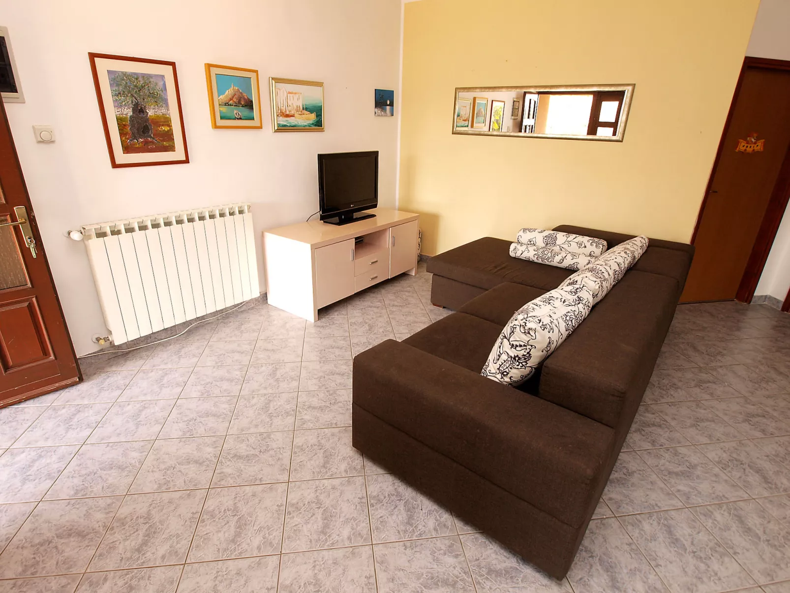 Apartment 799 - Inside
