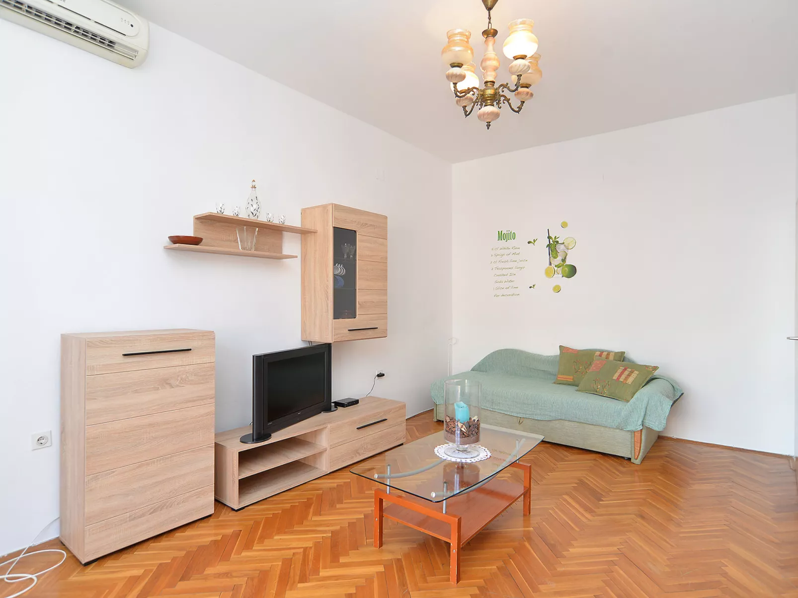 Apartment 349 - Inside