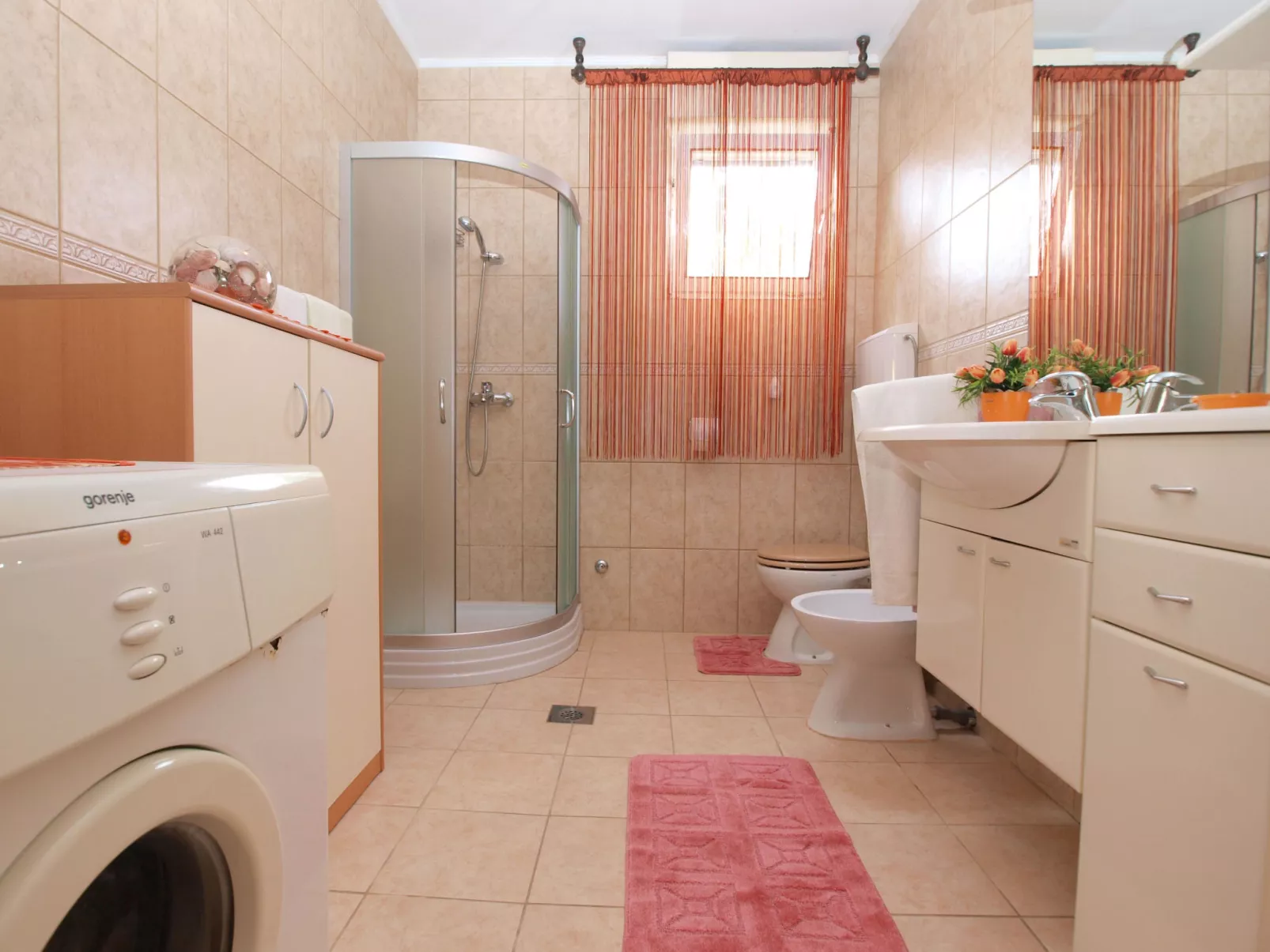 Apartment 1200 - Inside