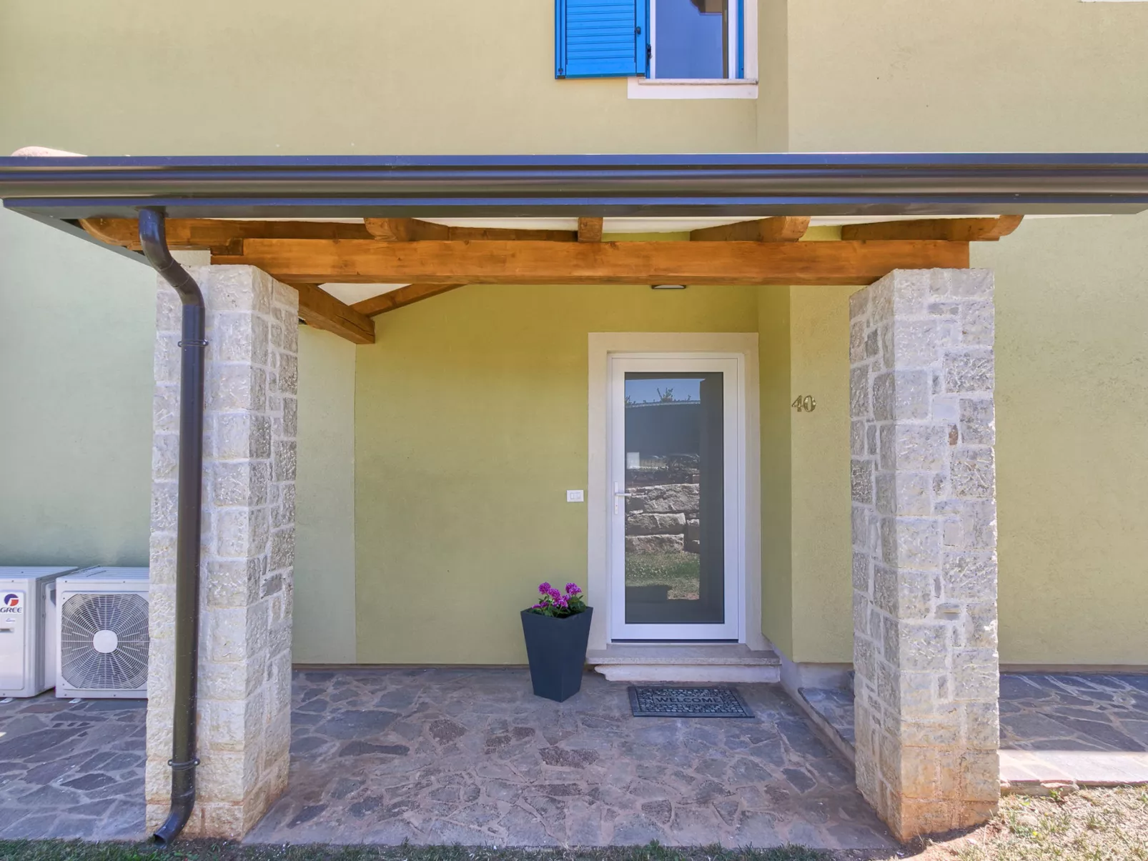 Villa 1404 - Draußen