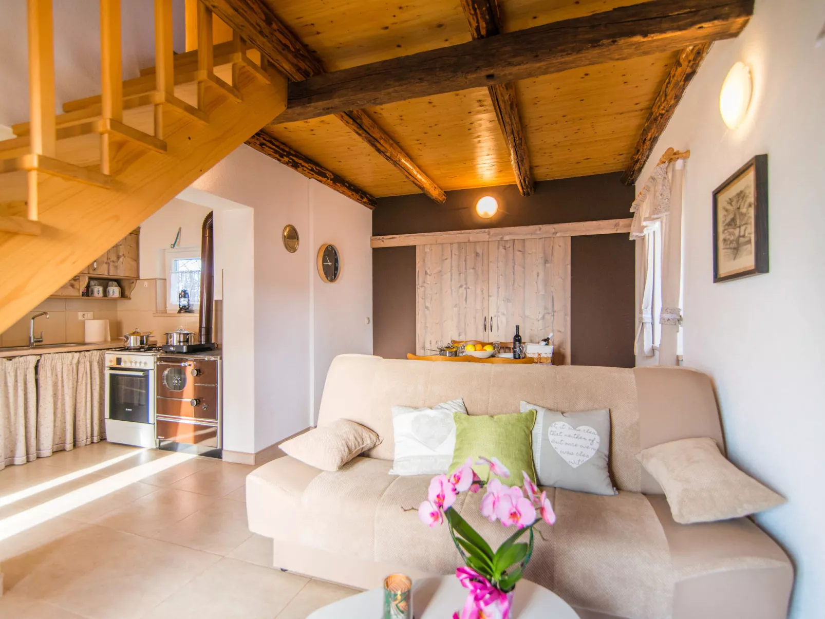 House Ana - Inside