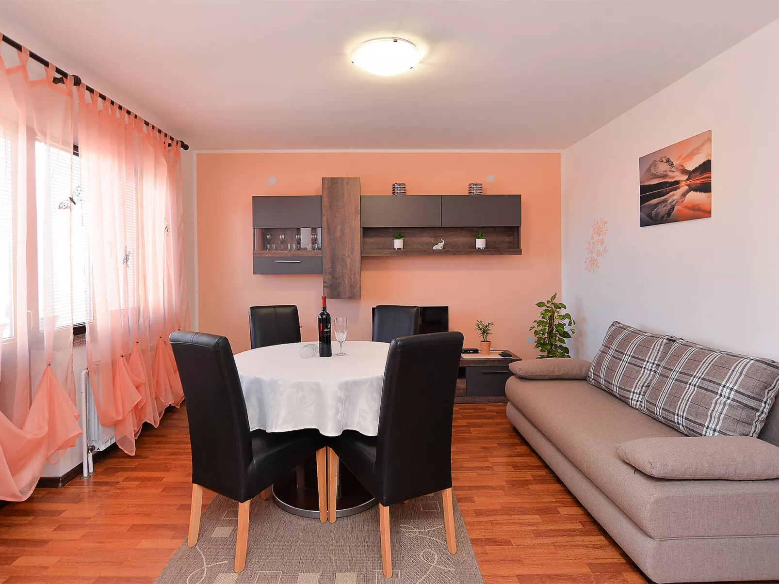 Apartment 2074 - Dedans