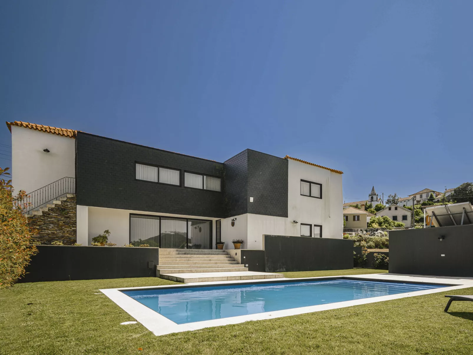 Douro Escape-Outside