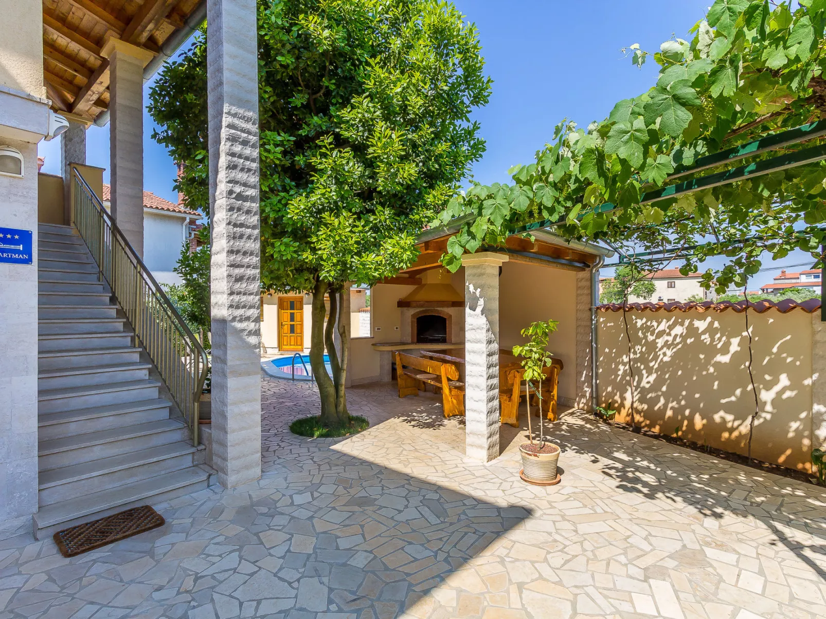Villa Cera - Outside