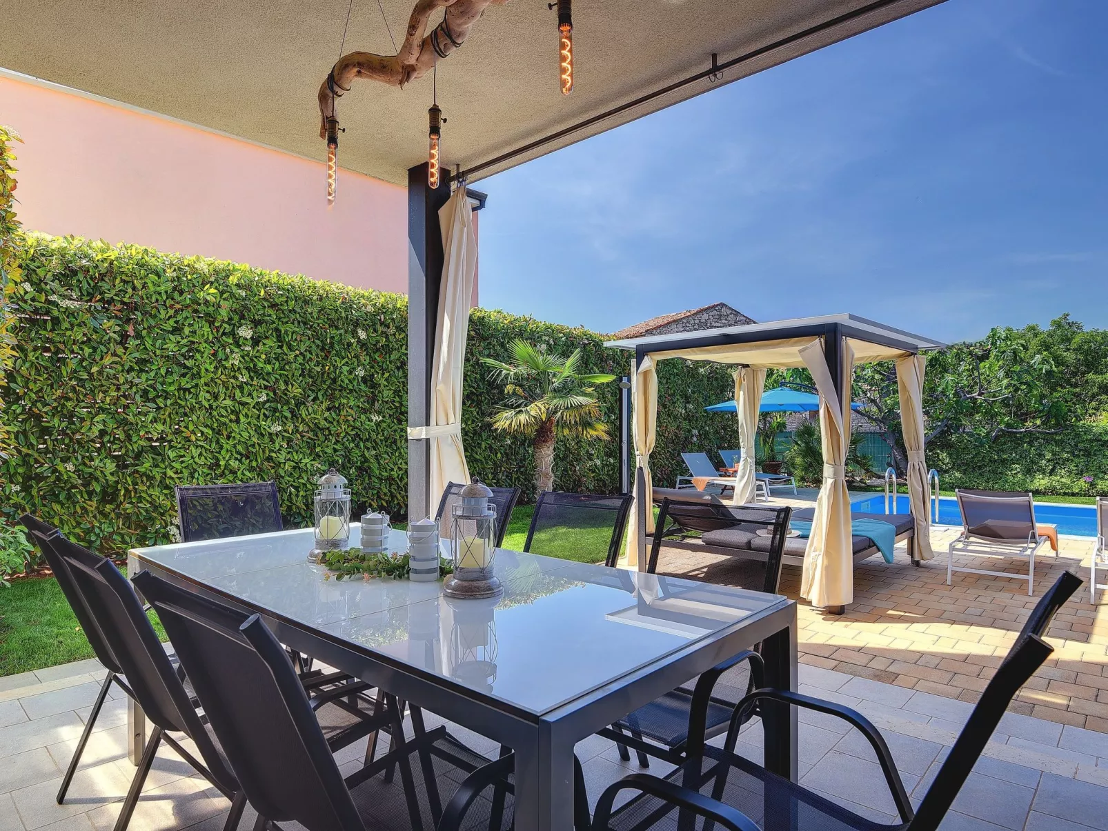 Villa Sky Dream - Outside