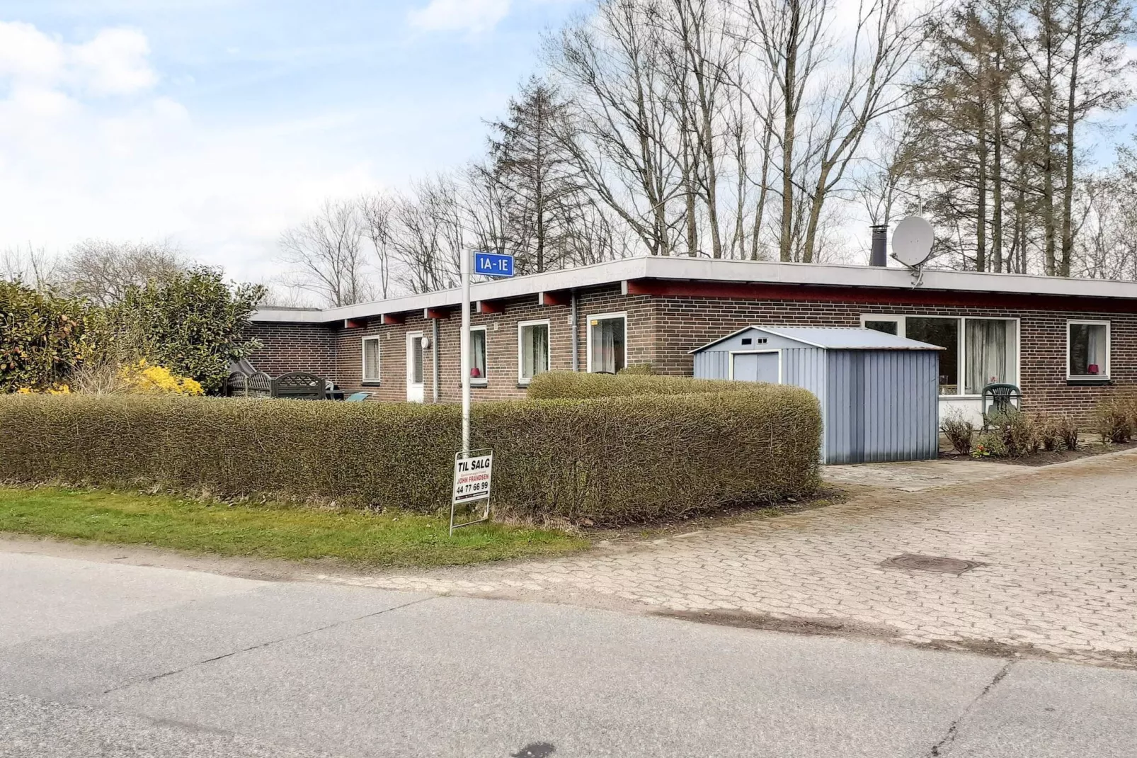 10 person holiday home in