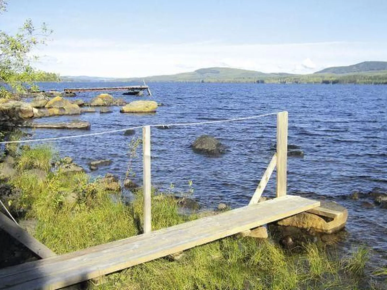 Blockhütte für das wahre Naturerlebnis am See