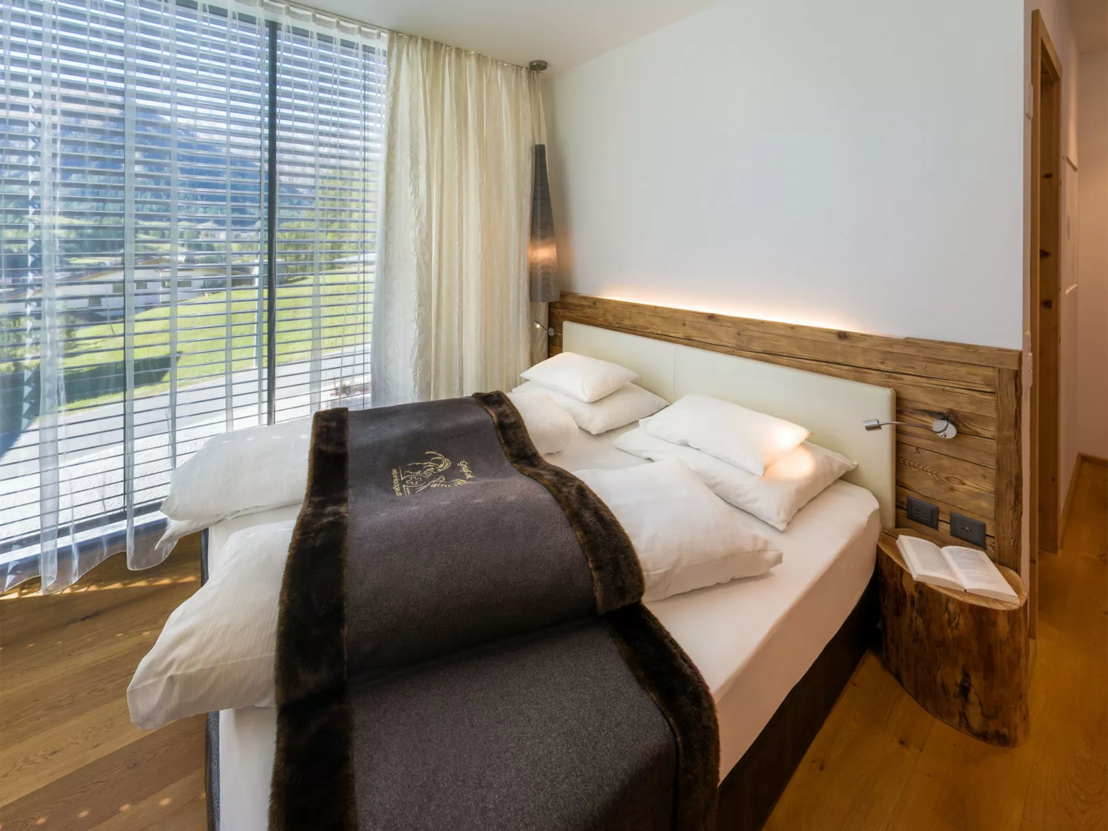 Alpinlodge & spa*****, (Samnaun-Ravaisch).