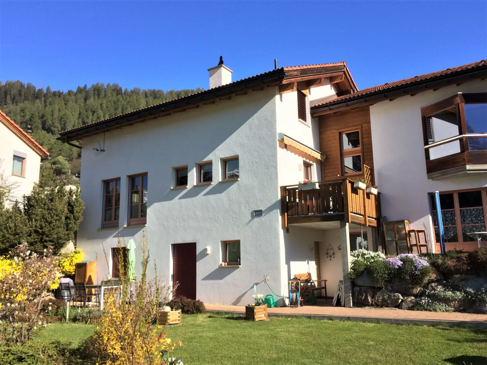 Ferienwohnungen Senda 495D, (Scuol).