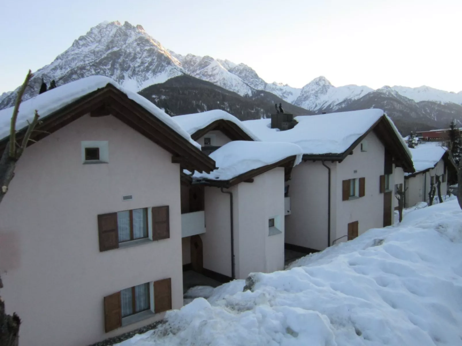 Chasa Balcun, (Scuol).