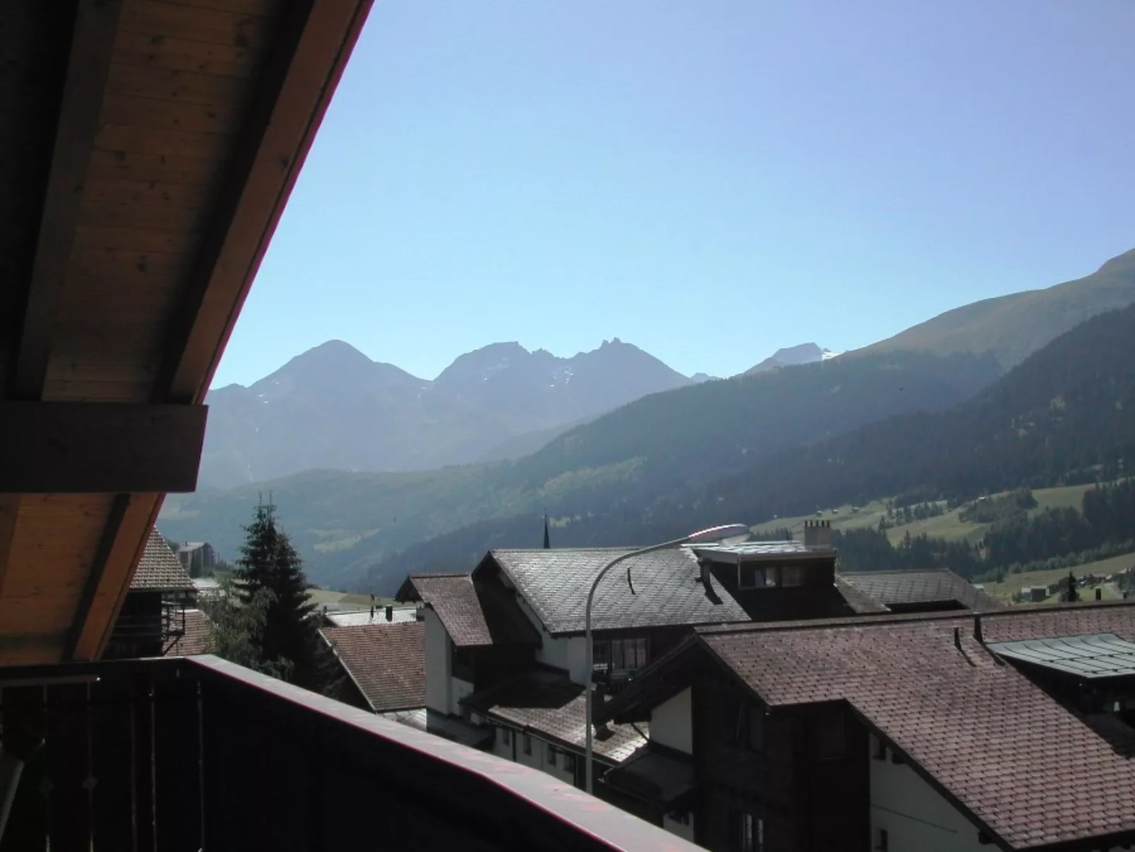 Haus Polishet, (Sedrun).