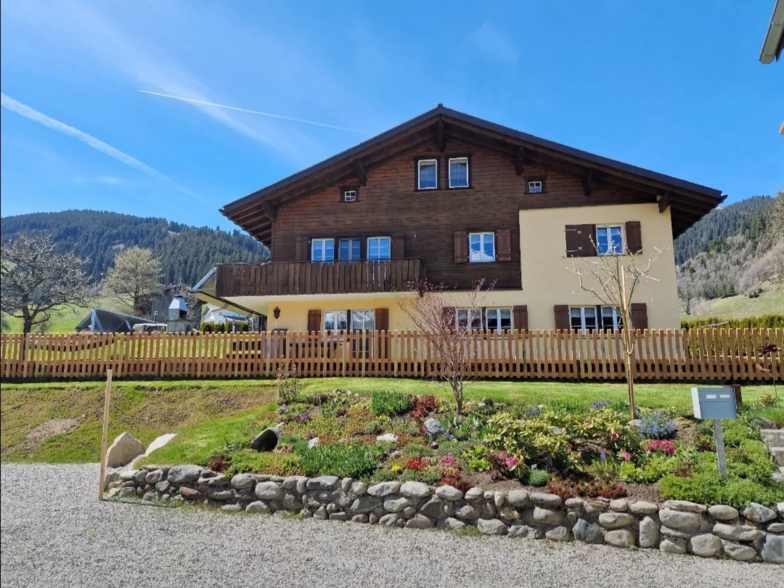 Casa Buretsch Fry, (Segnas/Disentis).
