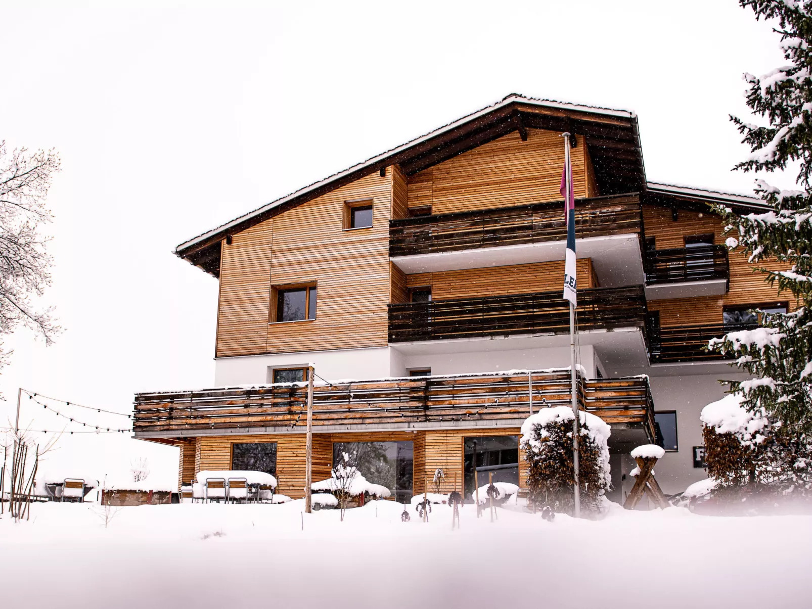 Flem Mountain Lodge, (Flims Waldhaus). Moderne neue 4.5 Ferienwohnung