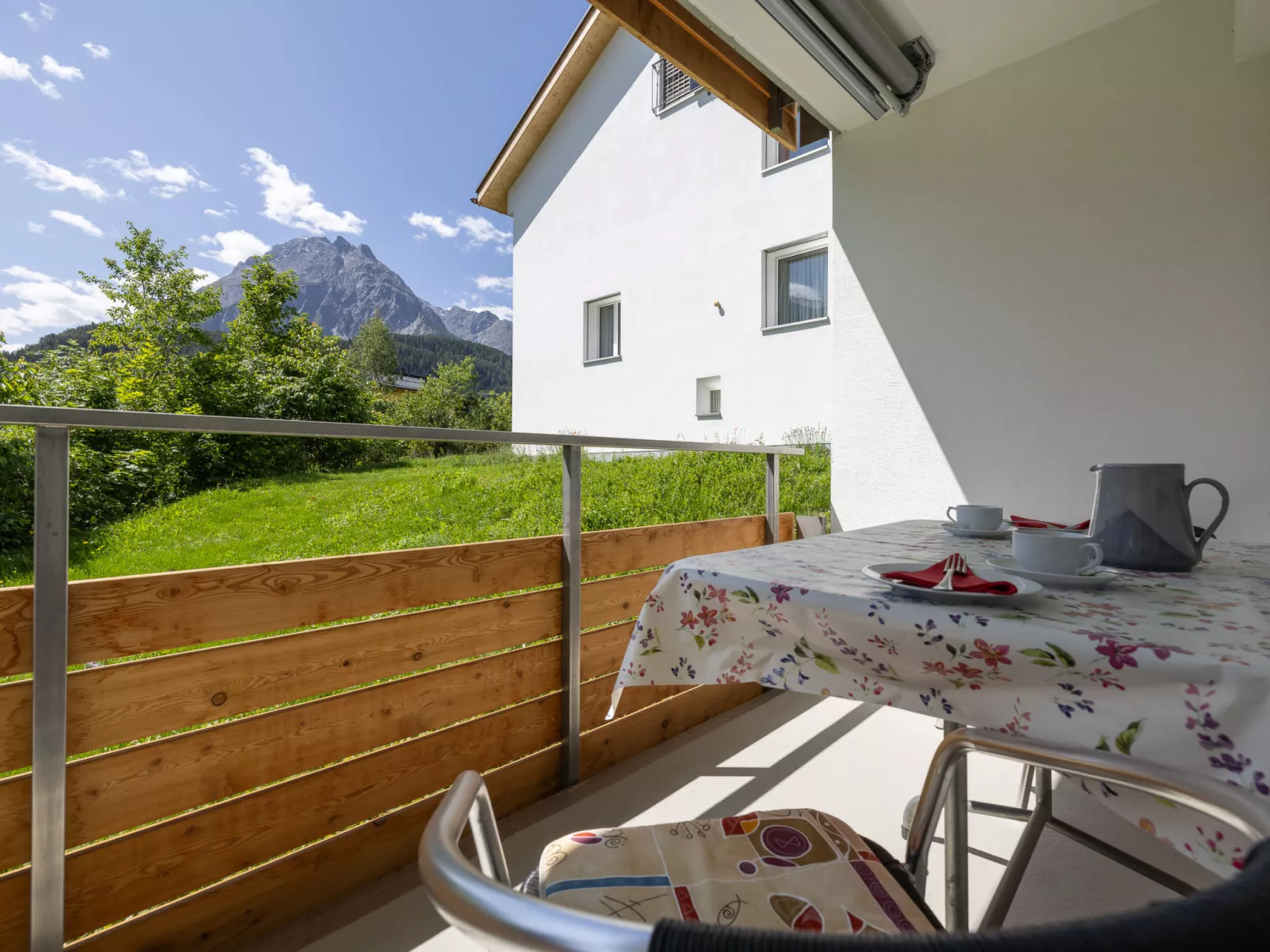 HÄMMIG, (Scuol).