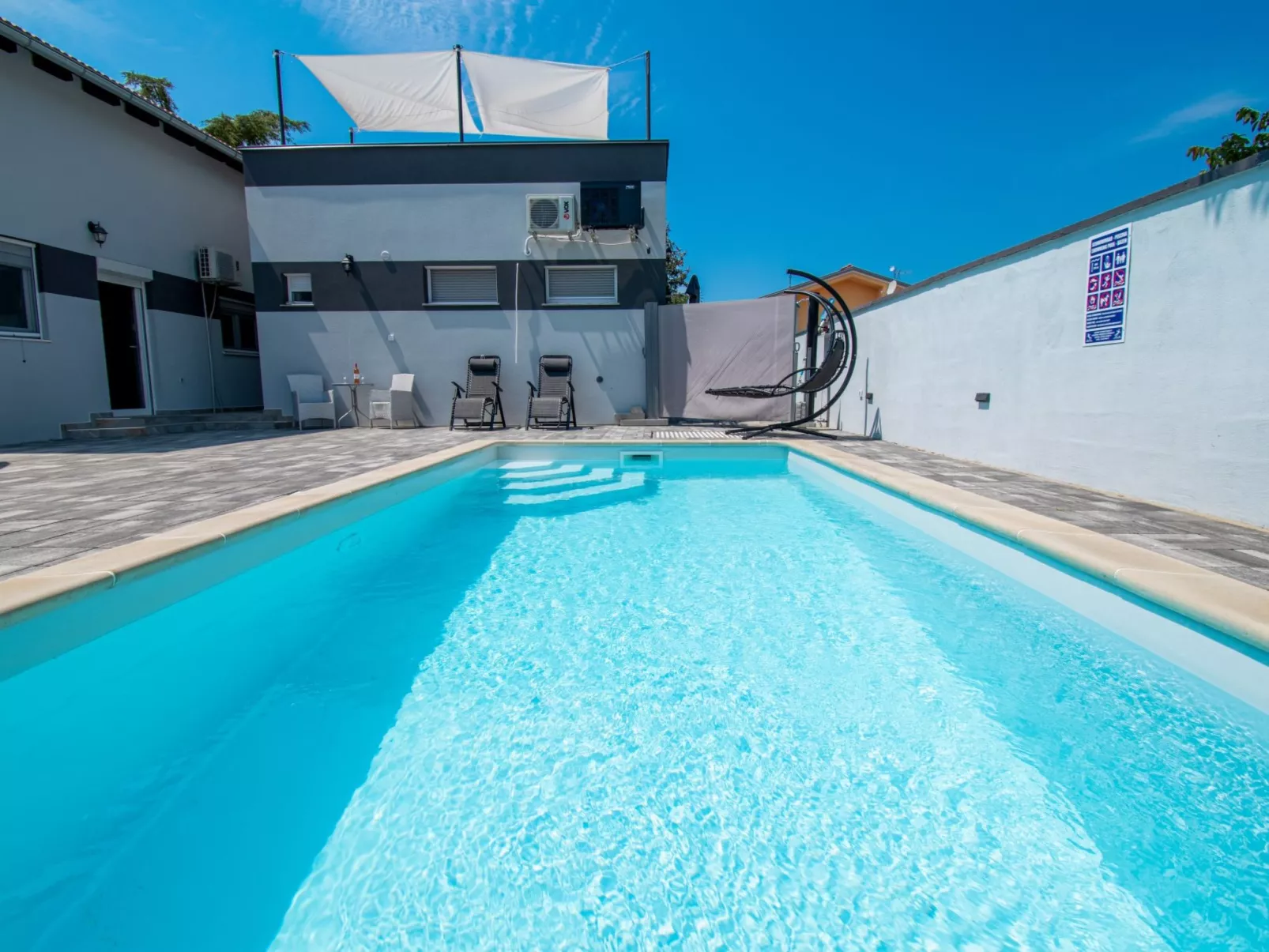 Villa Damjan