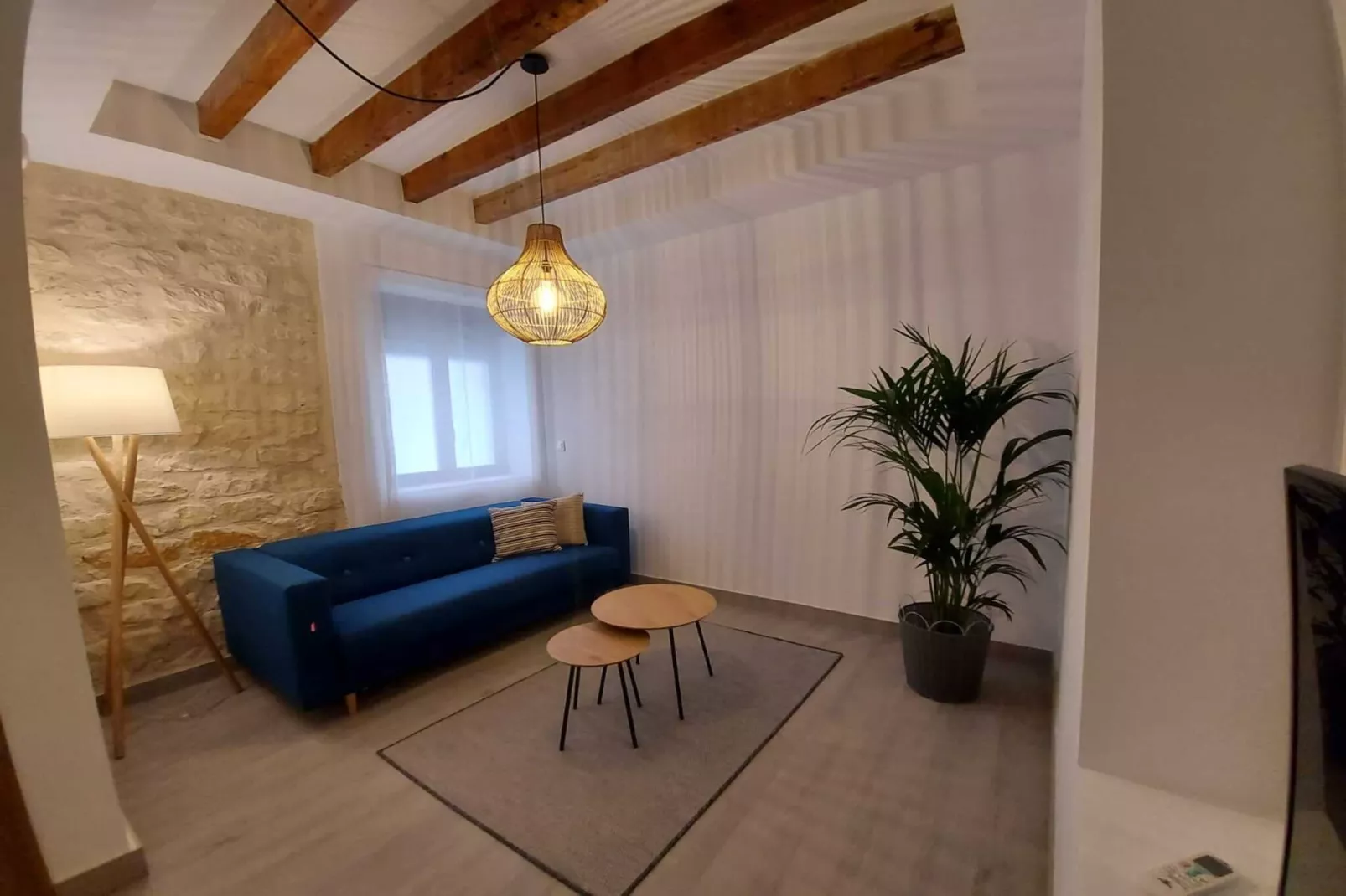 Estudio Deluxe con cama grande y jacuzzy