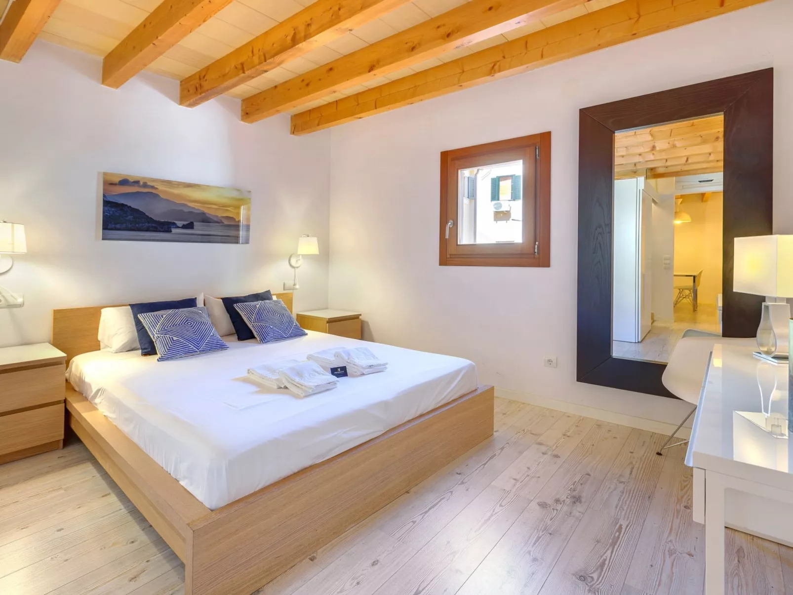 URBAN SUITES 2 PALMA STANDARD TI/75