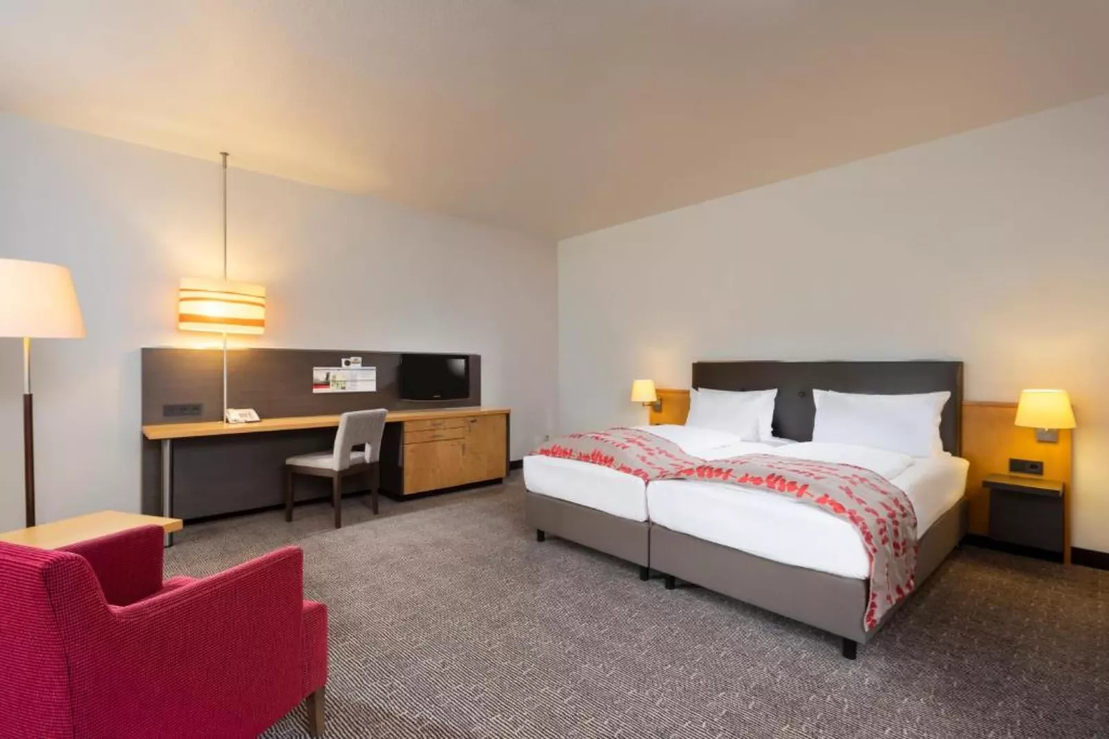 Holiday Inn Frankfurt Neu-Isenb - Premium Twin Room