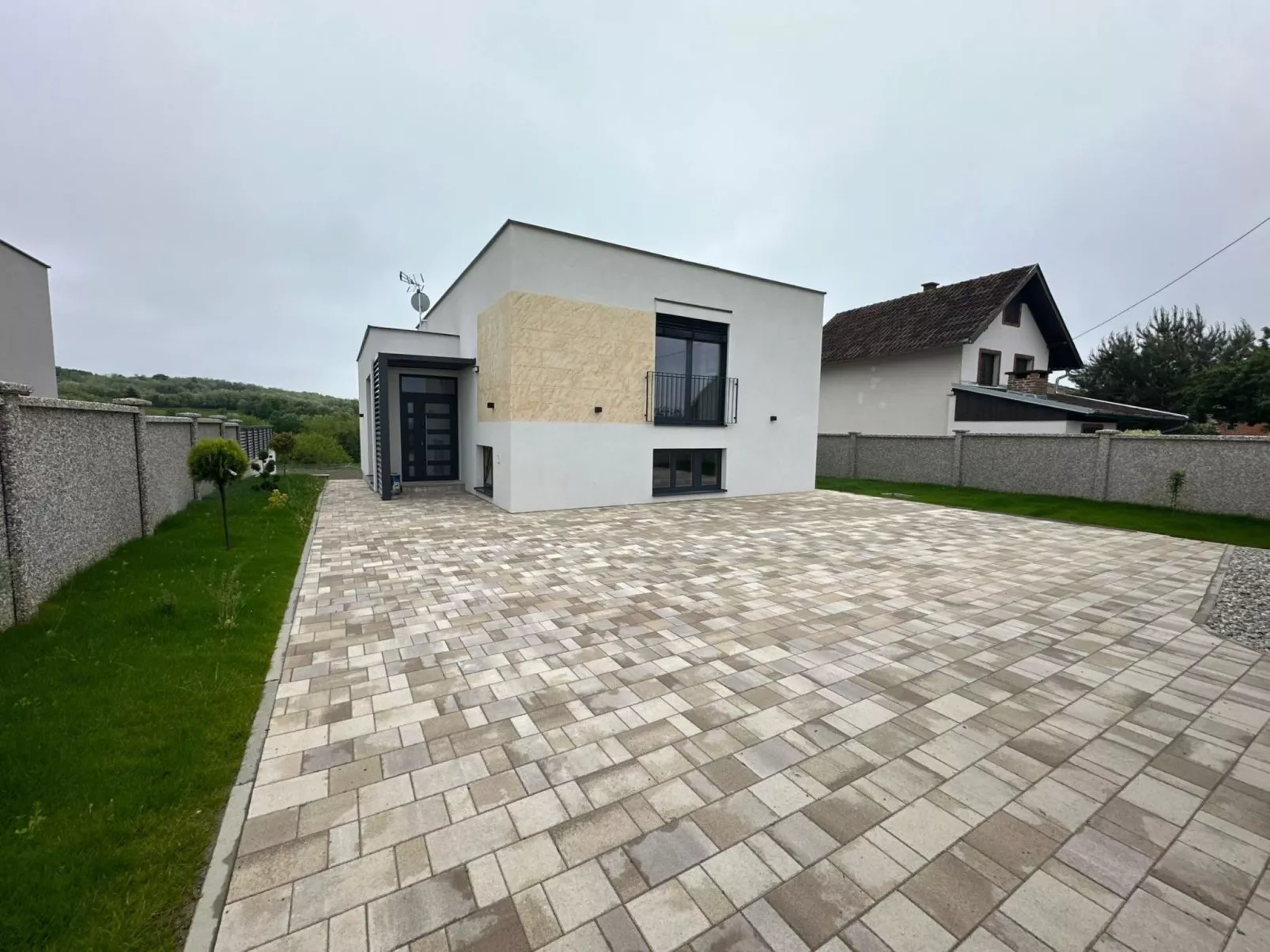 Villa Ana