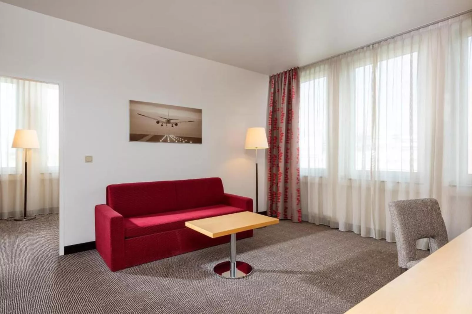 Holiday Inn Frankfurt Neu-Isenb - One-Bedroom Suite double Sofa Bed